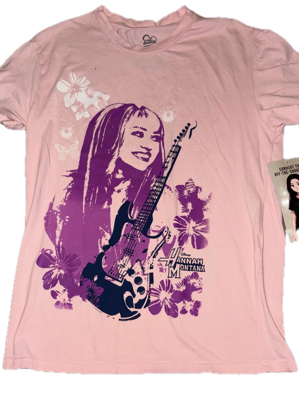 Pink Graphic Hannah Montana/ Miley Cyrus TeeβοΈNWTβοΈ